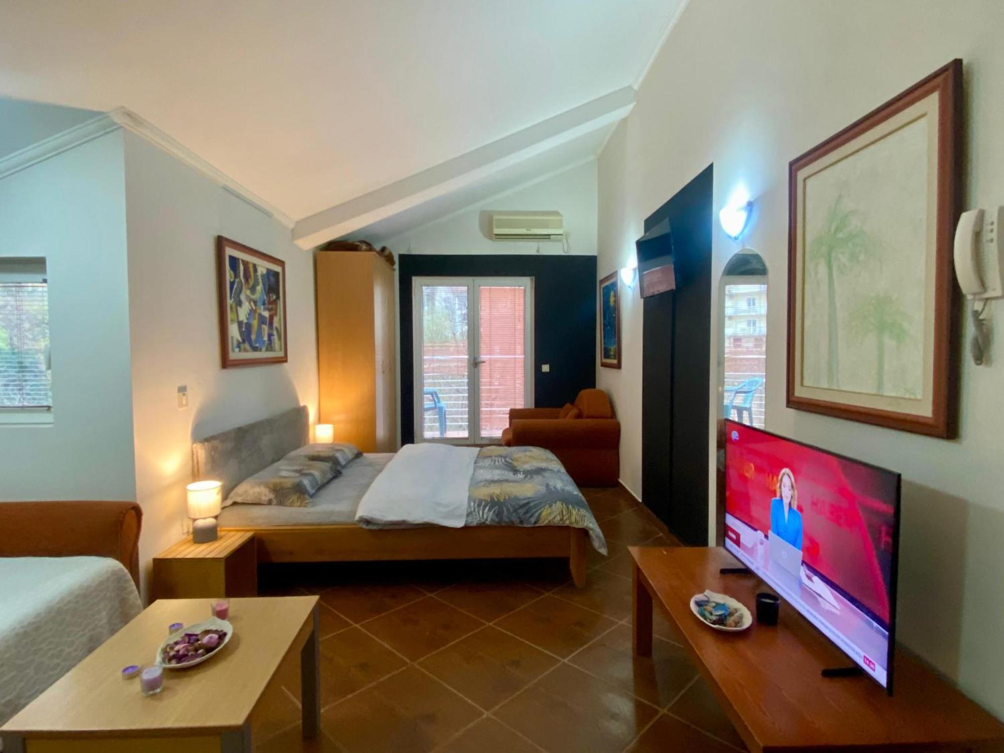 Markovic Aparthotel - Budva Becici Hotel Zewnętrze zdjęcie